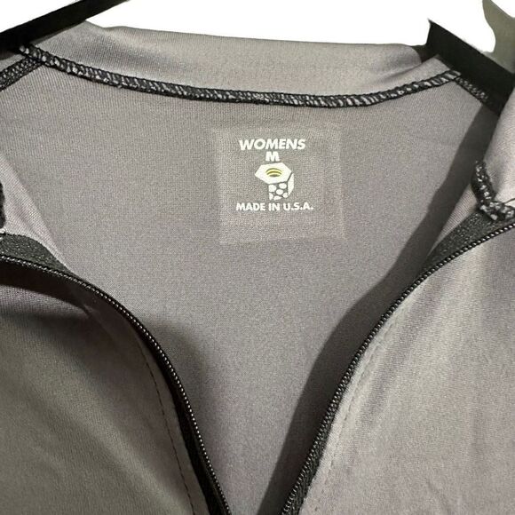 NWT Mountain Hardware lightweight quarter zip size M - Picture 3 of 5